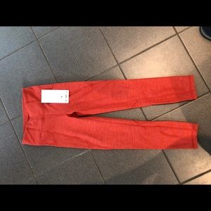 Lululemon leggings Time to sweat crop 23” NWT
